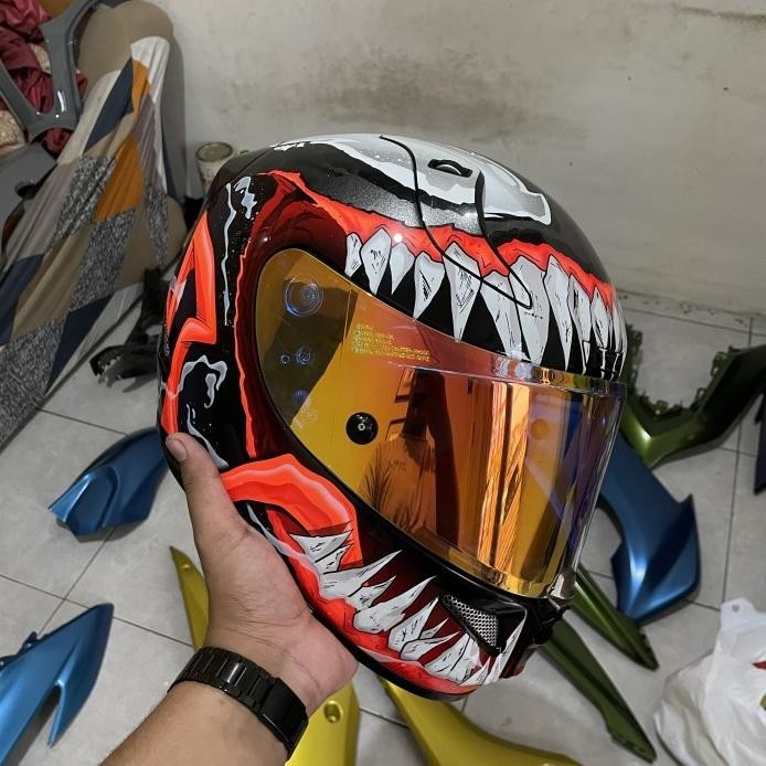 HJC RPHA 11 VENOM 2