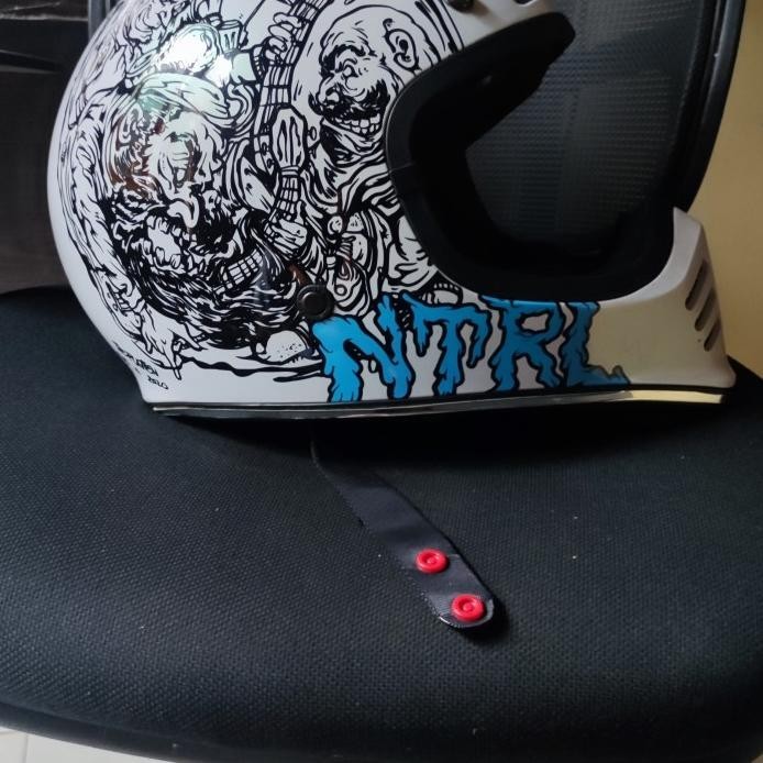 HELM RETRO CAKIL JP WHITE  LIMITED EDITION NTRL