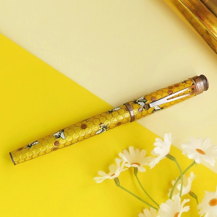 

RETRO 51 Rescue Buzz Honeybee Fountain Pen