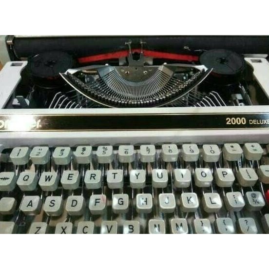 BROTHER 2000 DELUXE 13 Inc KOREA Made TA Royal -Mesin Ketik/Tik Manual