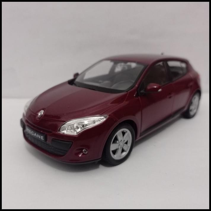 DISKON DIECAST MOBIL RENAULT MEGANE SPORT WELLY 1:24 MINIATUR MOBIL KOLEKSI 