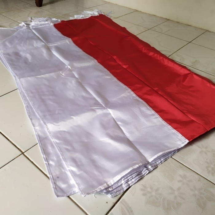 

Terlaris bendera merah putih satin 80x120 SALE