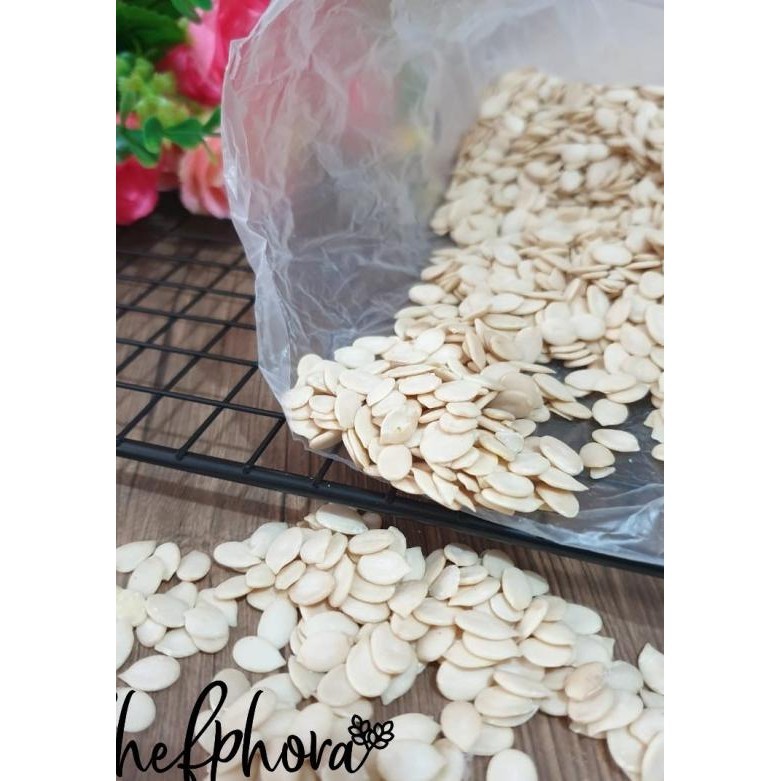 

Kuaci Aci Putih Kupas Kulit Matang Isian Mooncake Kue Bulan 250Gr