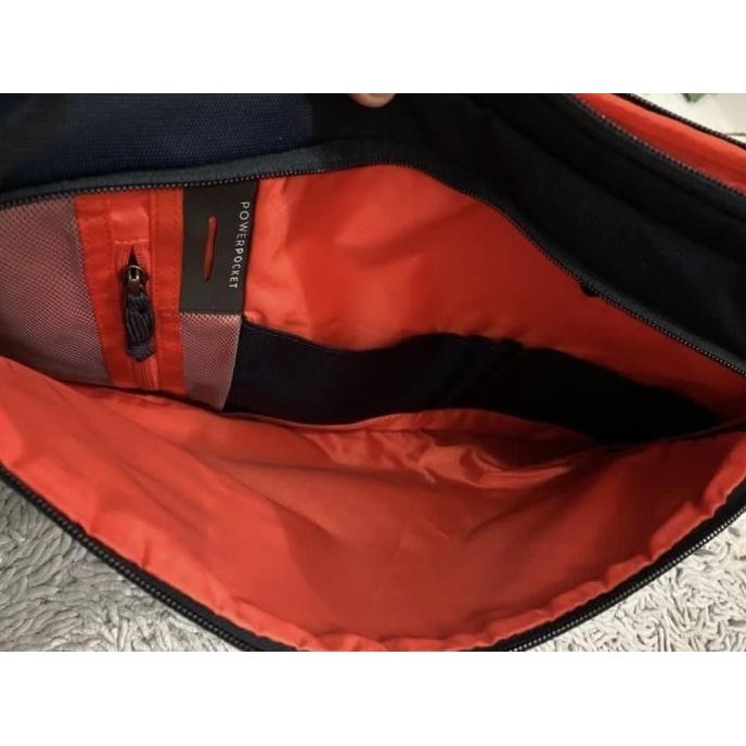 THULE LAPTOP BAG SDF5415646E