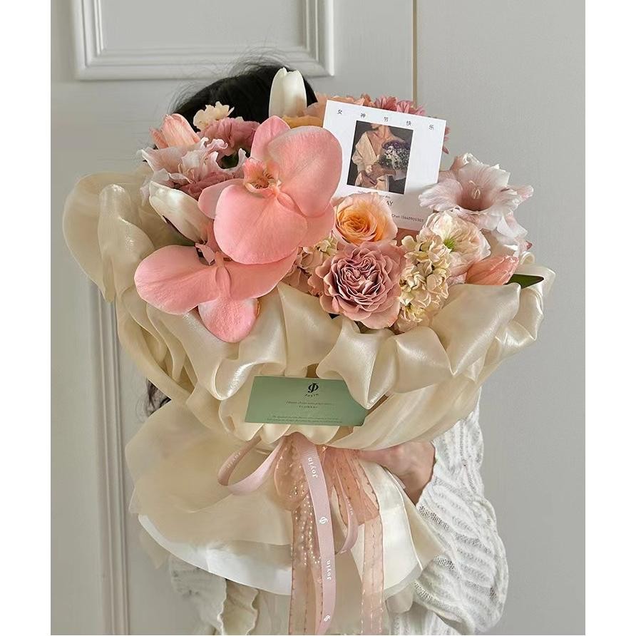 

ht-12 Kain Pembungkus Buket Bunga / Korean Flower Silk Wrapping For Hand Bouquet. Premium