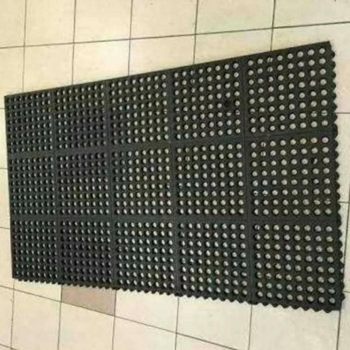 

Karet Lantai ( Keset Anti Slip ) Size 90Cm X 90Cm