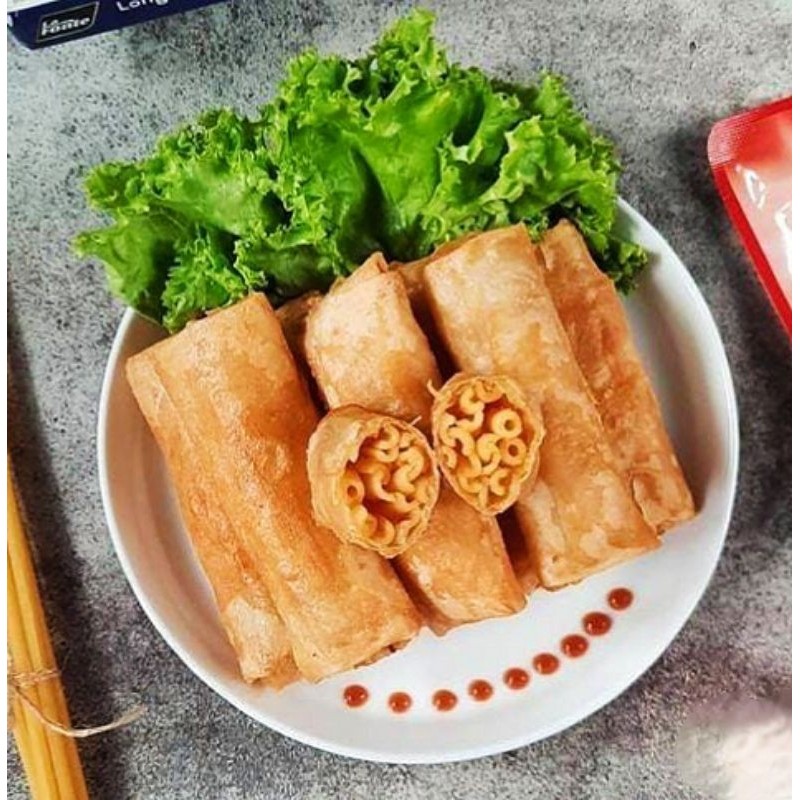 

Lumpia frozen isi makaroni bolognese