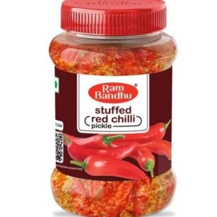 

monggo] STUFFED RED CHILLI PICKLE RAM BANDHU 350G / Acar Cabe Merah