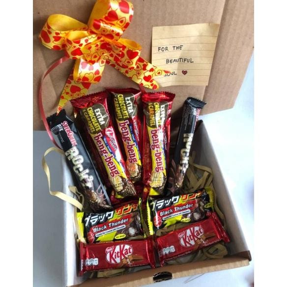 

dg-4 (FREE GREETING CARD) Snack Box coklat edition 2 / snack box / hampers snack / hampers hadiah wisuda Berkualitas