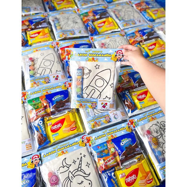 

Paling Laris! PAKET SNACK+TOTEBAG/COLORING (min 20 PCS) Terlaris