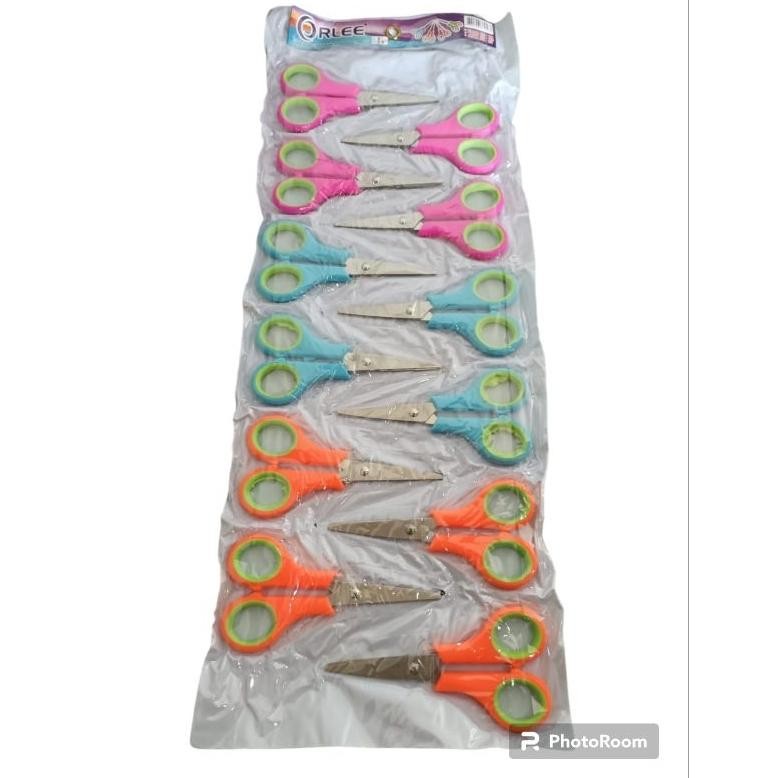 

GUNTING KECIL RENTENG 12 PIECES WARNA WARNI - CUCI GUDANG