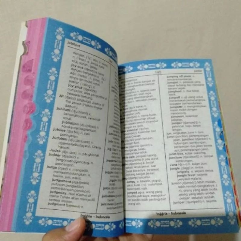Kamus Bahasa Inggris 900 Milliard Dilengkapi TENSES - Berwarna