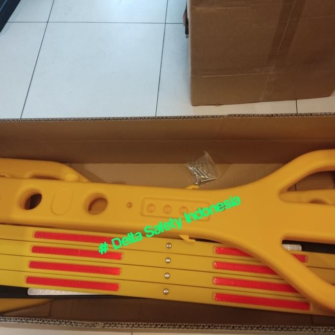 

Baru | Board Barrier Lipat Road Barrier Expandable Pembatas Jalan Berkualitas