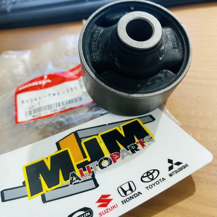 Bushing arm Honda Civic FB 2013 up oem Thailand
