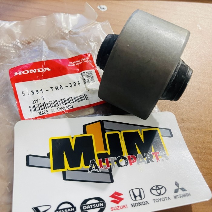 Bushing arm Honda Civic FB 2013 up oem Thailand