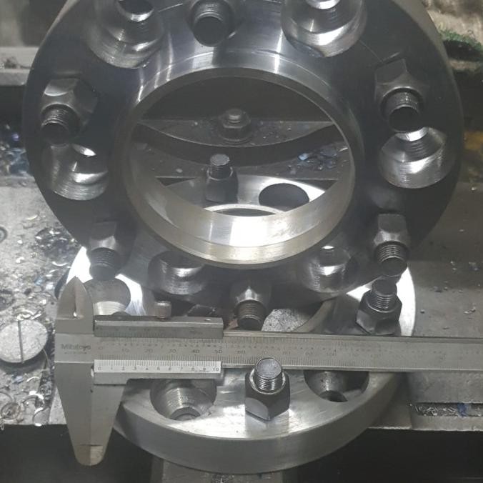 Jual Onderdil Adaptor Velg Mobil Fortuner Tebel 3 Cm 4 Pcs