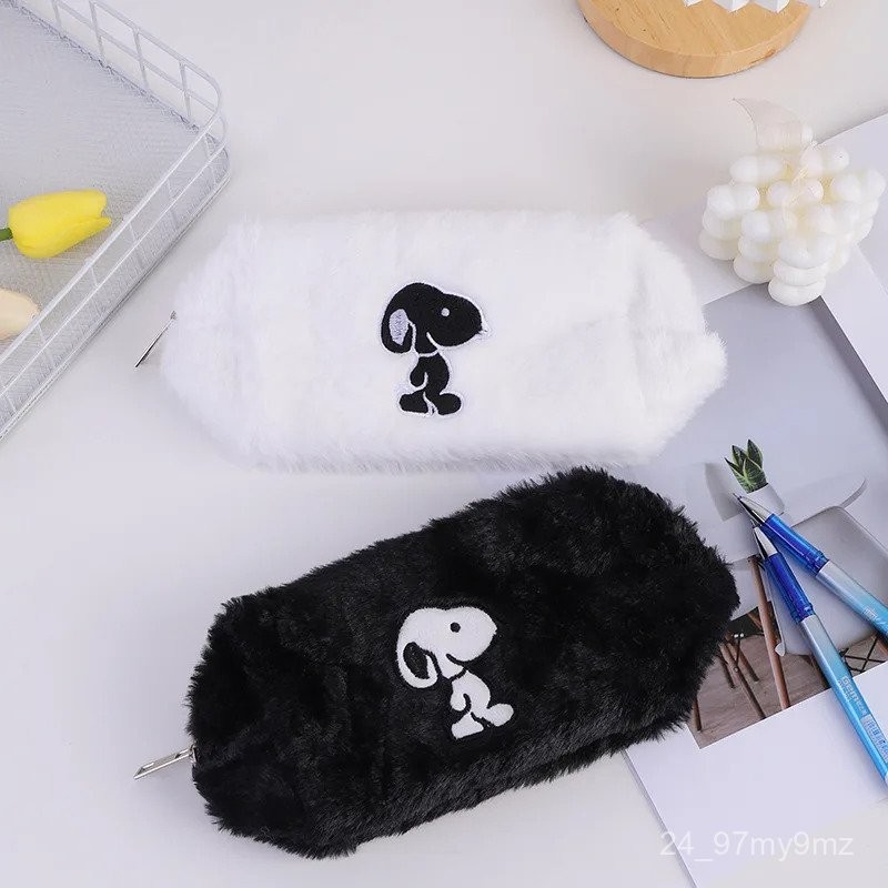 

6pcs/lot Creative Snoopy Plush Pencil Case Cute Pencil Box Stationery Pen Bag Stationery Gift Office School Supplies N0EQ