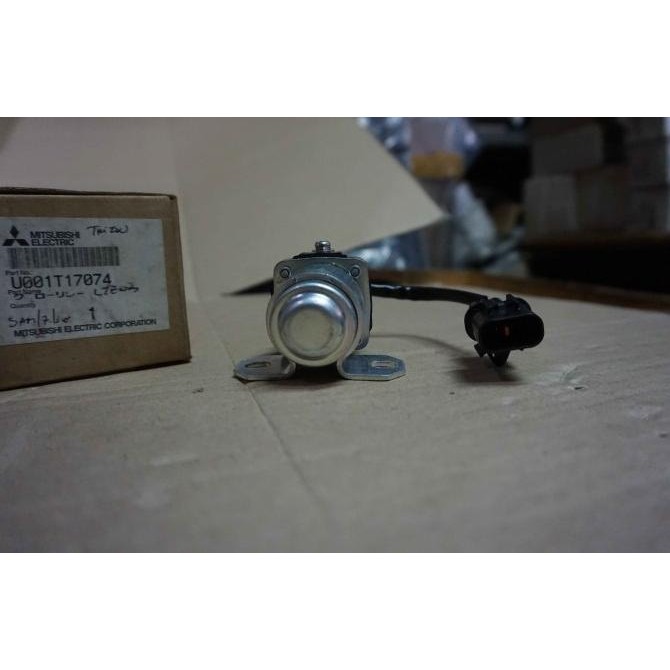 Busi Mobil Relay Glow Plug Busi Pemanas Mitsubishi Triton/Pajero Sport