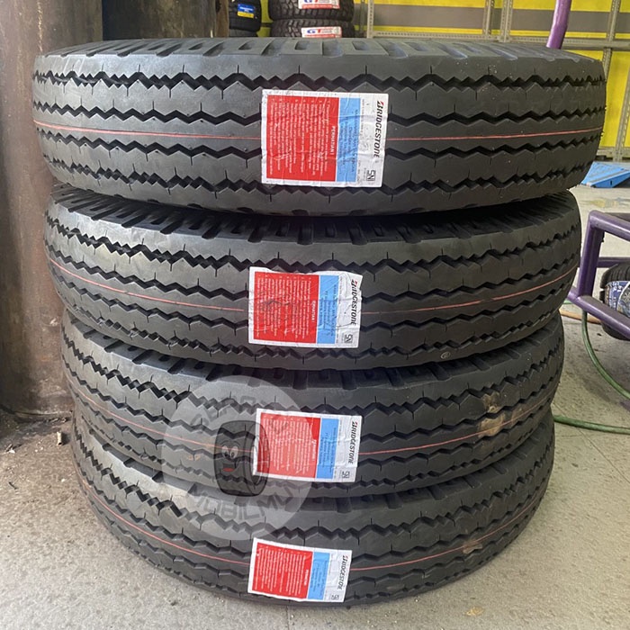 Ban Luar Bridgestone 750-16 14PR MRN Truck