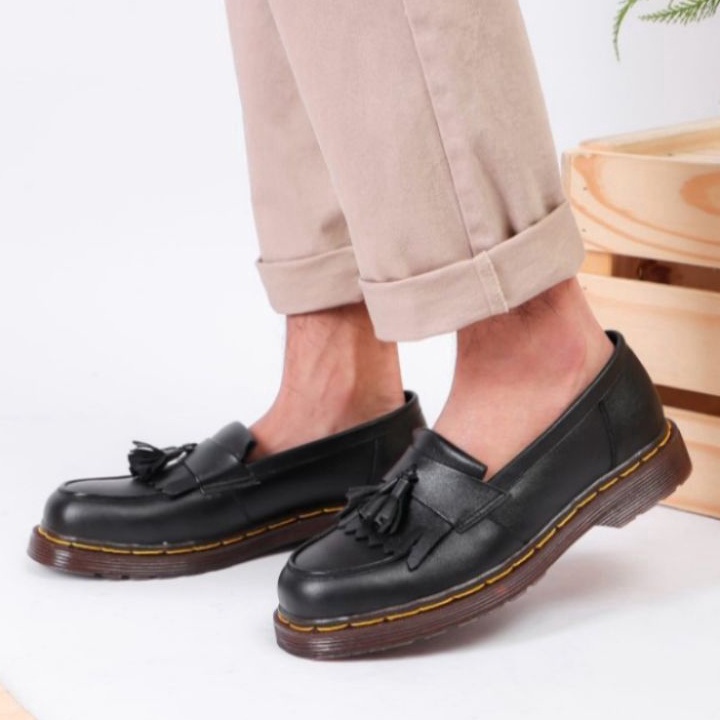 ATD515 sepatu loafers tassel docmart pria wanita kulit asli sepatu model tassel loafers slop =