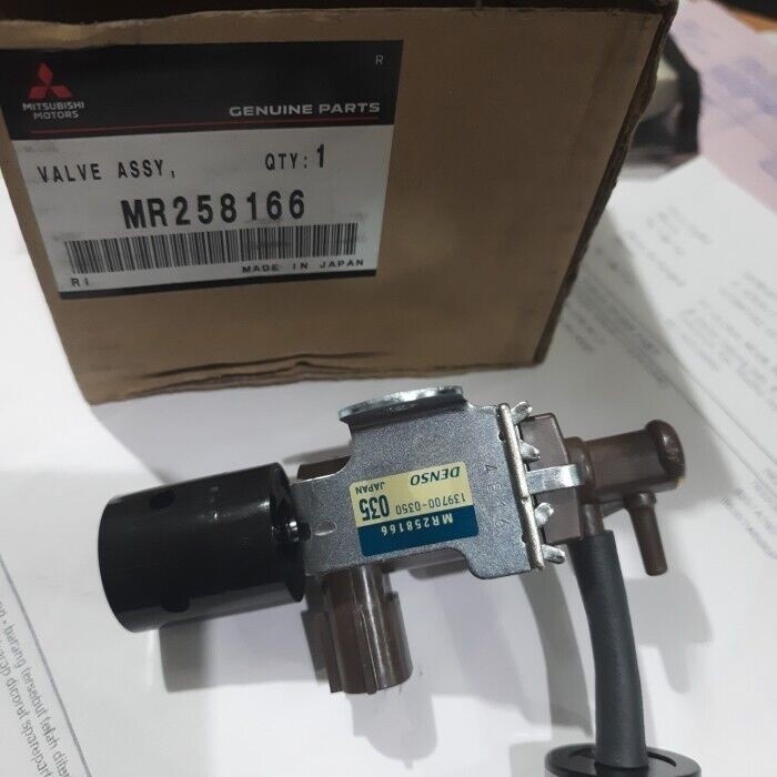 MR258166 VALVE EMISSION CONTROL SENSOR SCV PAJERO SPORT TRITON 2.5 ORI murmer