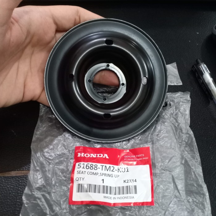 Tapak PER Shock Brio Depan Original best deal