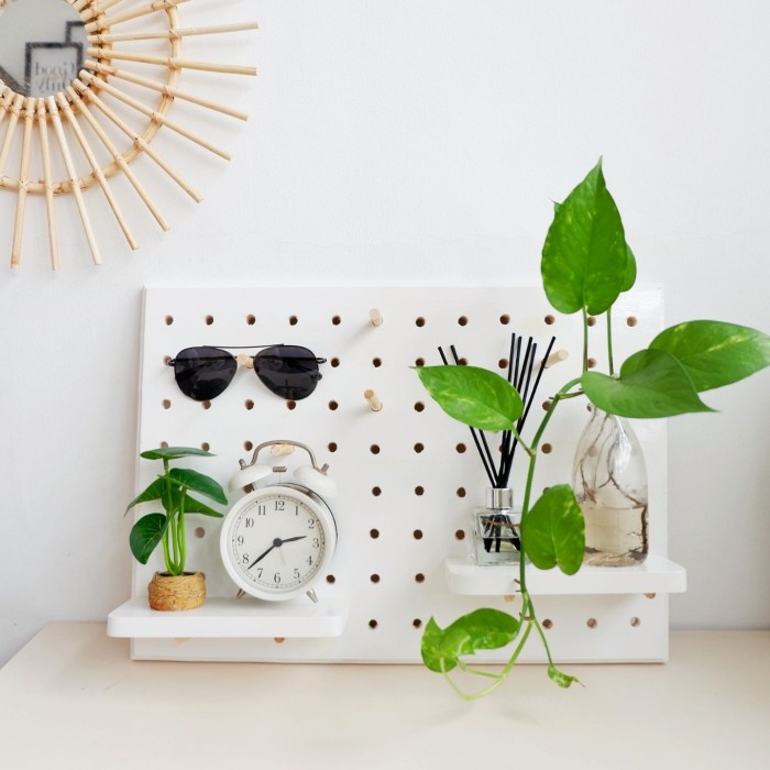 UT935 Pegboard /Hiasan dinding/Dekorasi dinding/Papan memo/Gantungan dinding TERMURAH