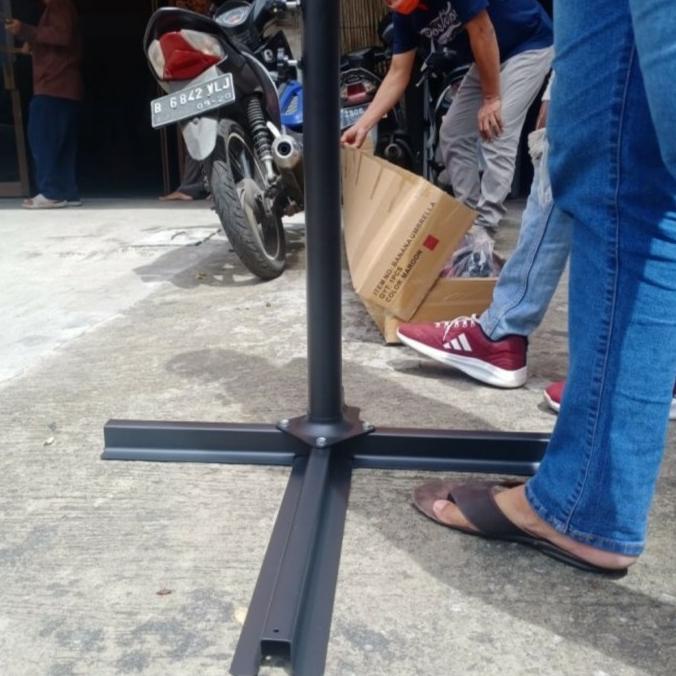 tenda payung gantung,payung taman,cafe, shower kotak,kaki besi silang