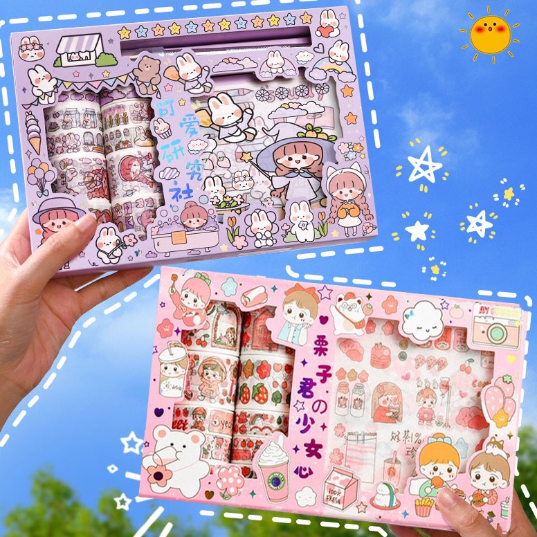

Grosir Stiker 1 Set Box Premium Karakter Lucu + Roll Stiker + 10x10 Stiker Super Cute RYC