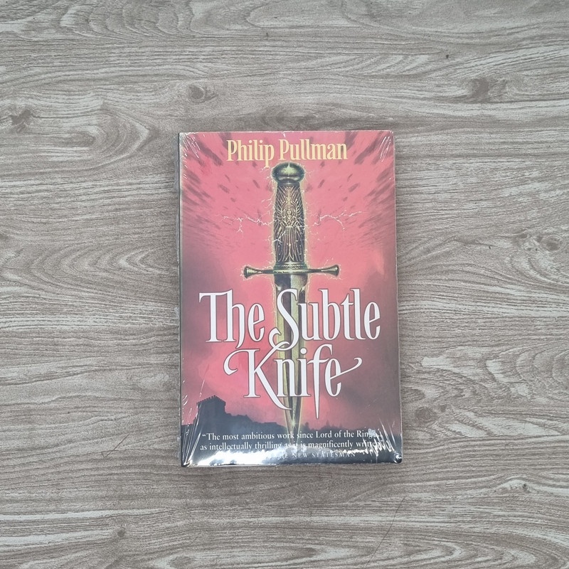 Novel Import - Philip Pullman , The Subtle Knife