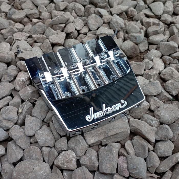 Bridge Bass Jackson V Hardtail 5 String