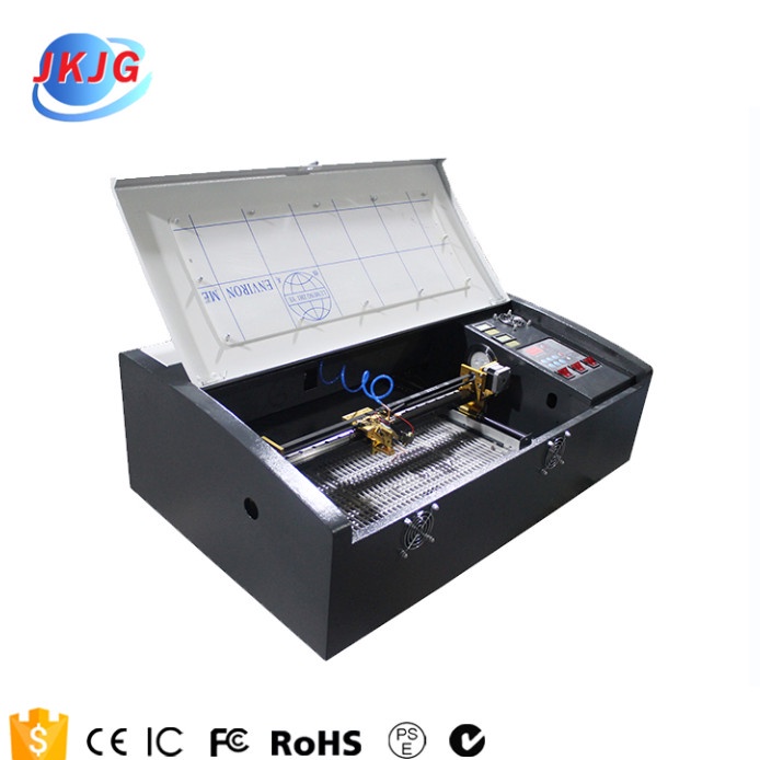 Mesin Potong Acrylic Botol Mesin Potong Laser Engraving Botol Tumbler