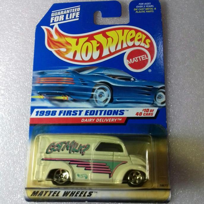 HOT WHEELS DAIRY DELIVERY. BLUE US CARD 1998 FIRST EDITIONS. ANTIK.