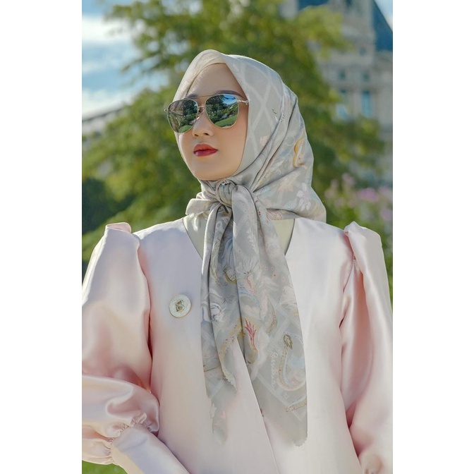 Sale The Autograph Voile Square - Dijon Termurah