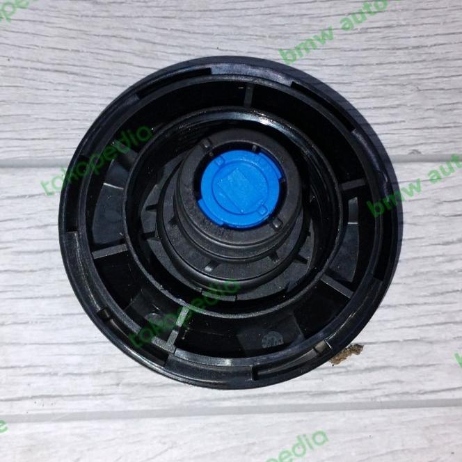 Tutup Tabung Radiator Bmw E90 E87 F30 Original Bmw