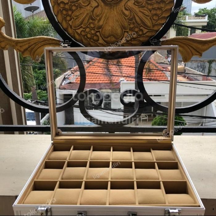 Koper Jam Tangan Model Koper/ Box Jam Tangan Bahan Alumunium Isi 18