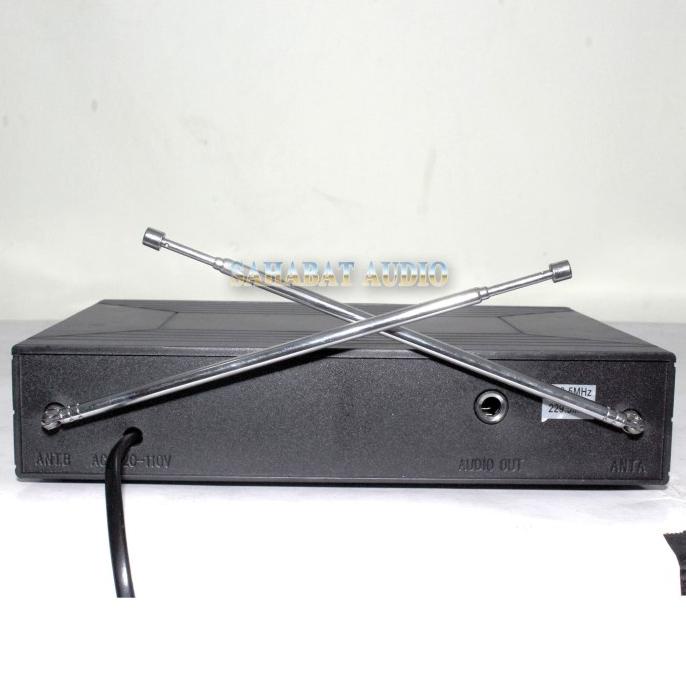 Sale Mic Wireless Aiwa Aw - 822 / Microphone Wireless Aiwa Aw 822 / Aw-822 Termurah Terlaris