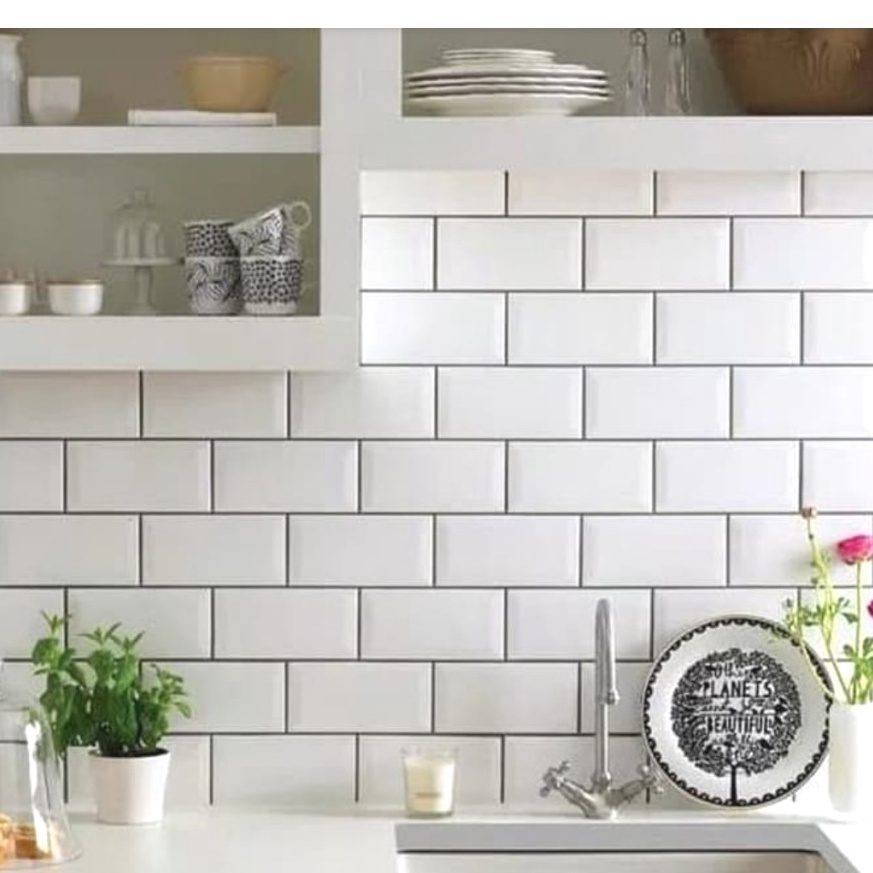 LANGSUNG KIRIM KERAMIK DINDING DAPUR 10X20 PUTIH GLOSSY-subway matte glossy white 10x20-KERAMIK BEVE