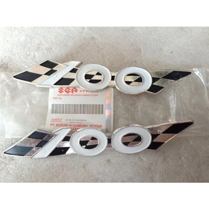 emblem kanan dan kiri motor suzuki a100 original nos made in japan garansi sparepart