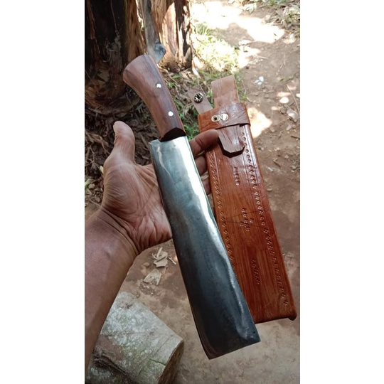 Golok Pemotong Bambu dan Kayu Baja Asli Super Tajam