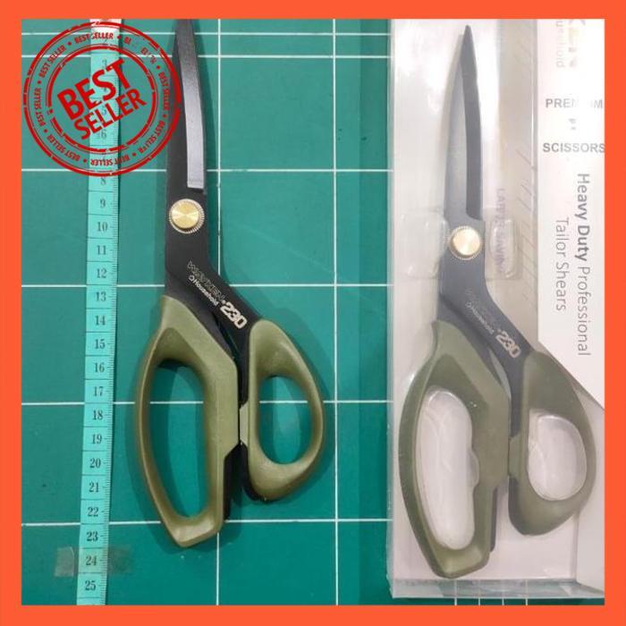 

GUNTING POTONG BAHAN KAIN WAYKEN 230 MM HOUSEHOLD GREEN | SGW