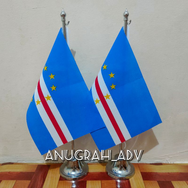 

tiang stainless bendera meja CAPE VERDE