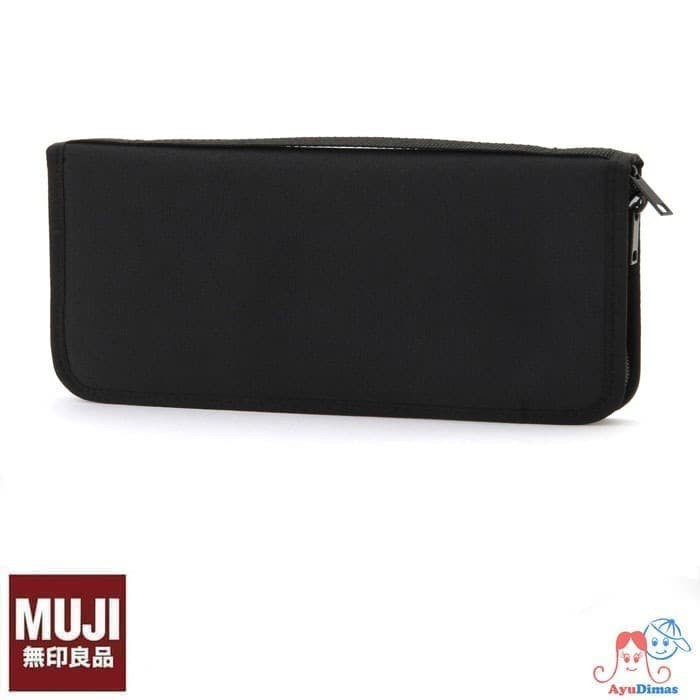 MUJI POLYESTER PASSPORT CASE WITH POCKET BLACK
