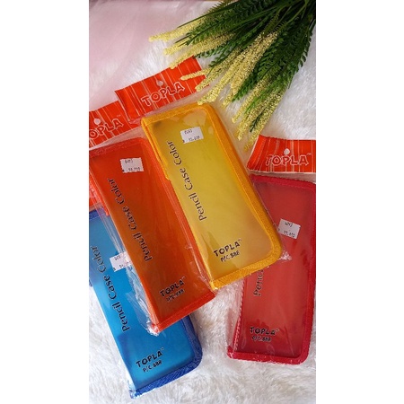 

PENSIL CASE TOPLA 888 WARNA