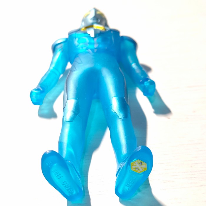 uhs ultraman x ultra 500 figure transparan spark doll 14 cm bandai ori jatimulyan.seller