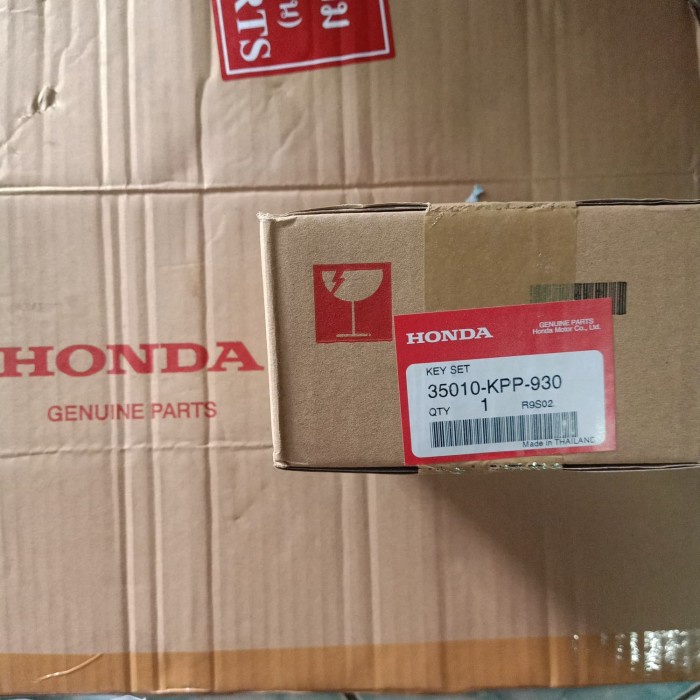 [New Ori] Kunci Kontak Cbr150 Karbu  Key Set Cbr 150 Thailand Terbatas