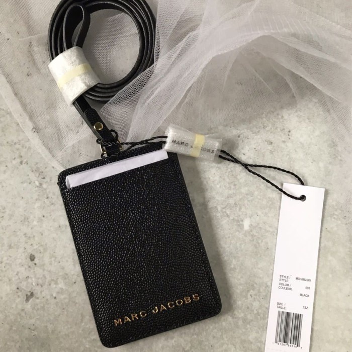 

✨Sale Marc Jacobs Lanyard. Warna Black Limited