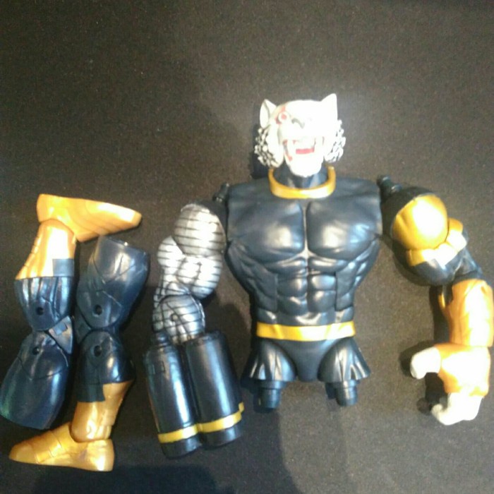 ✨New Ori Marvel Legends Titus Terbatas