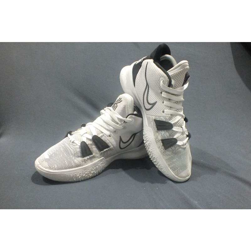 Kyrie 7 Preheat Expressions BW