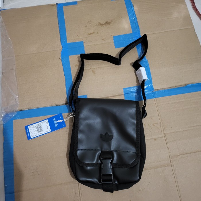 ✨Ready Adidas Original Rifta Festival Bag Leather Black Bnwt Terbatas